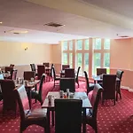 Hollins Hall Hotel, & Golf Bradford (West Yorkshire)