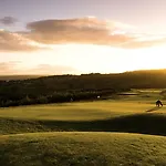 Otel Hollins Hall Hotel, & Golf