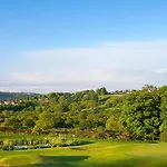 Hollins Hall Hotel, & Golf Otel Bradford (West Yorkshire)
