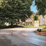 Hollins Hall Hotel, & Golf Bradford (West Yorkshire)