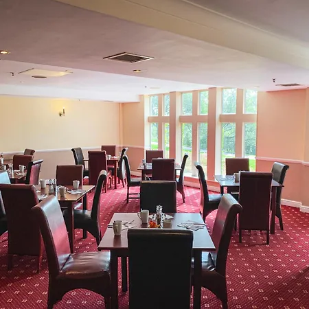 Hollins Hall Hotel, & Golf Bradford (West Yorkshire)