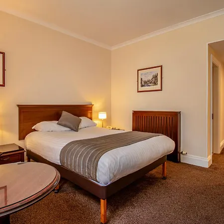 Otel Hollins Hall Hotel, & Golf