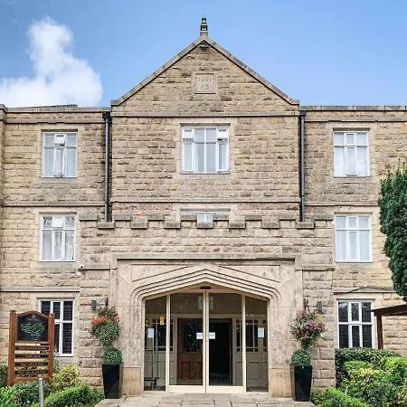 Hollins Hall Hotel, Golf & Country Club 4*