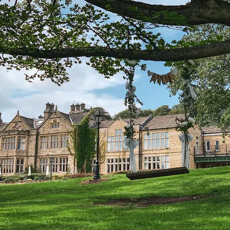 Hotell Hollins Hall Hotel, Spa&golf 4*