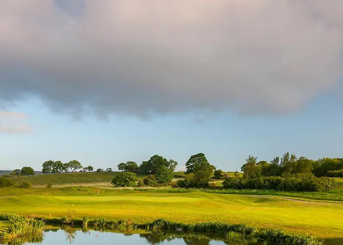 Hollins Hall Hotel, & Golf 酒店 布雷得佛