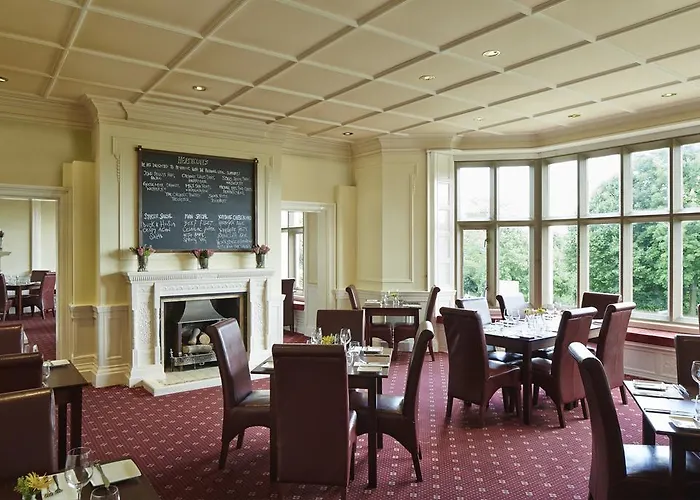 Hollins Hall Hotel, & Golf 4* 布雷得佛