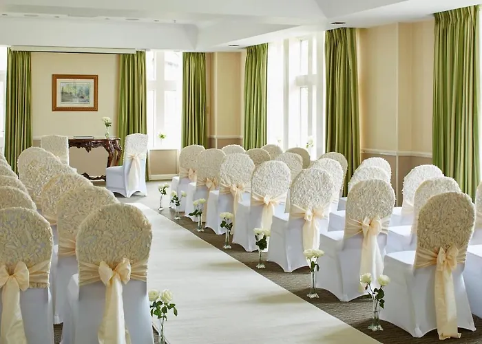 Hotel Hollins Hall Hotel, & Golf 4*