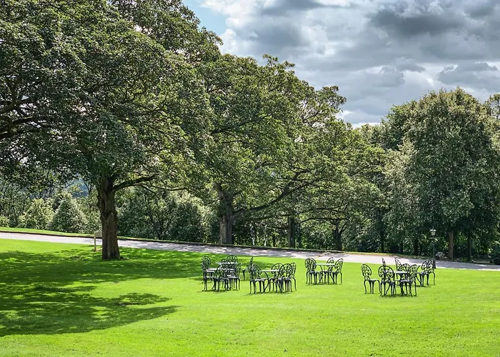 Hollins Hall Hotel, & Golf 酒店