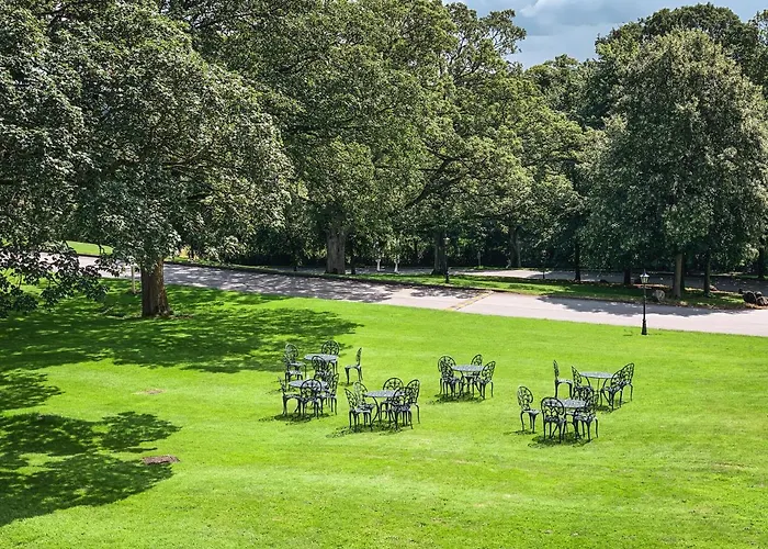 Hollins Hall Hotel, & Golf Szálloda