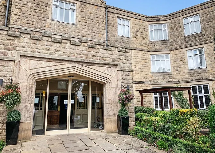 Hollins Hall Hotel, & Golf 酒店