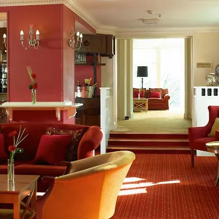Hollins Hall Hotel, Golf & Country Club 4*