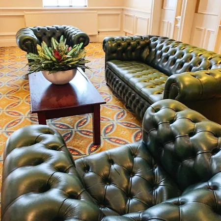 Hollins Hall Hotel, Golf & Country Club Bradford (West Yorkshire)